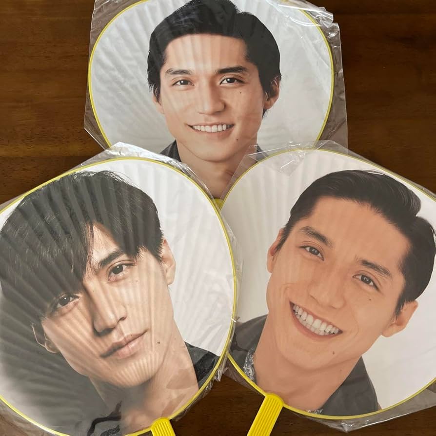 錦戸亮 うちわ Amazon.co.jp: 関ジャニ∞ 錦戸亮 うちわ : ホーム＆キッチン